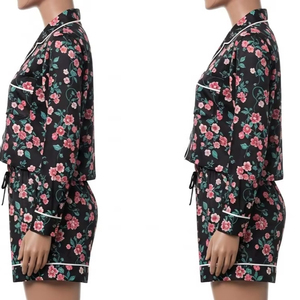 Conjunto de Dos Piezas de Shorts de Satén para Verano, Tela de Satén Ligera y Transpirable, Ropa Casual para Vacaciones al Aire Libre, Estilo de Atuendo de Moda - Product Image 4