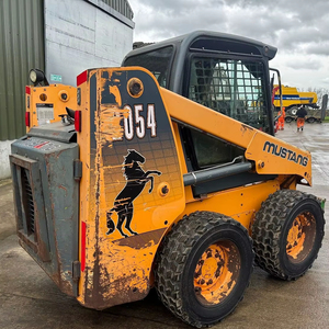 Minicargadora Usada Barata Mustang 2054 con Motor Kubota y Bomba Hidráulica MOOG en Venta - Product Image 1