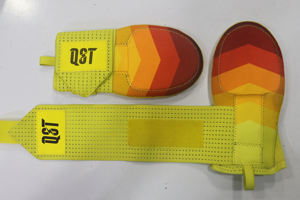 Nuevas Guantes de Béisbol Transpirables de Neopreno OEM de Tendencia, Diseño de Logotipo Personalizado para Corredores, Protección para las Manos, para Diestros y Zurdos - Product Image 3