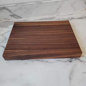 Planche à découper carrée en noyer 12mm d'épaisseur, durable et durable, passe au lave-vaisselle - Product Image 4