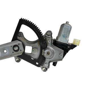 ALZACRISTALLO ELETTRICO POSTERIORE SINISTRO HYUNDAI i20 1a Serie 834031j010 (08>14) - Product Image 2