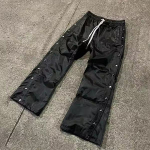 Pantalones de chándal con estilo | Pantalones de chándal modernos para gimnasio, ropa de calle de viaje y ropa de moda diaria - Product Image 1