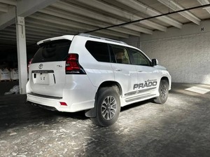Petit budget ! Land Cruiser Prado 4x4 d'occasion 2015, 120 kW, boîte automatique, sièges en cuir, SUV / Crossover - Product Image 5