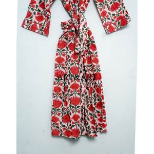 Magnifique Robe de Nuit Longue en Coton Imprimé Sérigraphié, Respirante et Luxueuse, avec Ceinture et Cordon de Serrage, Idéale pour l'Été - Product Image 5