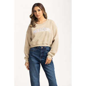 Sudadera de punto corta de seda mezclada de alta calidad para mujer con capucha y detalles bordados, conjunto de sudadera y pantalón de chándal para mujer - Product Image 2