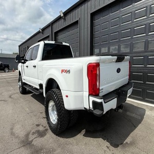 Ford F-350 Super Duty XL 2024 à succès rapide - Product Image 1