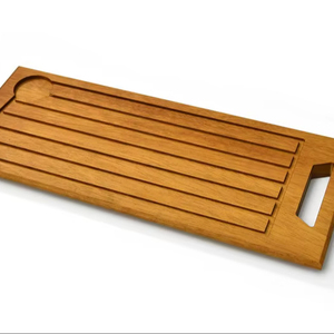 Planche à découper et plateau de service en bois-Durable et durable au lave-vaisselle - Product Image 1