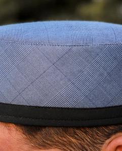 หมวกมุสลิมสวดมนต์เย็บอย่างมีสไตล์พร้อมสวมใส่สบายและการออกแบบที่หรูหราสำหรับชุดกีฬาลำลองและการใช้งานทางศาสนาในชีวิตประจำวัน - Product Image 2