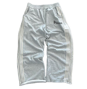 Pantalons de survêtement personnalisés en molleton français droit, décontractés, teints en uni, pour hommes, fabriqués au Pakistan, légers pour le printemps - Product Image 2