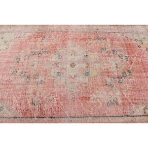 Tapis turc vintage, tapis de 5,2 x 8,2 pieds, tapis en laine rouge et blanc de style sud-ouest - Product Image 5