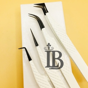 Pinzas para Extensión de Pestañas Nuevas en Caja, Pinzas de 90 Grados para Pestañas de Mink, Pinzas para Pestañas de Acero Inoxidable con Logotipo en Oferta - Product Image 3