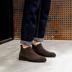 Botines Clásicos de Gamuza Marrón con Suela Antideslizante y Plantilla Acolchada para Oficina y Reuniones de Negocios - Product Image 1