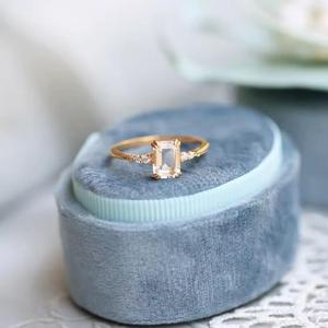 Anillo de diamante de moissanita de corte esmeralda de alta calidad, anillo de boda de moda para regalo de compromiso, fiesta, aniversario - Product Image 3