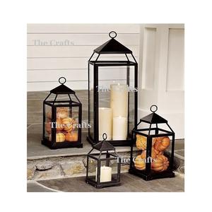 Lanterne de couleur rose et blanche en fer, ensemble de deux lanternes de tailles différentes pour la décoration de mariage - Product Image 2