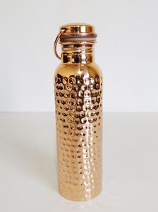 Botella de agua de cobre con diseño martillado elegante a la moda, botella Ayurveda de 1000ml en botellas de agua personalizadas de cobre puro a la venta - Product Image 6