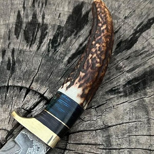 Offre Spéciale Couteaux de Chasse et de Camping en Acier Inoxydable de Qualité Supérieure Couleur Personnalisée Prise en Charge OEM Manche en Bois Lame Dentelée Pointe Clip 3 Ans de Garantie - Product Image 5