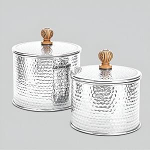 Ensemble de boîtes en métal martelé brillant avec boutons ronds en bois idéal pour un rangement de cuisine élégant et fonctionnel - Product Image 5