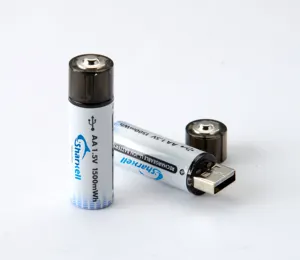 Aa 충전식 배터리 1.5V USB 배터리 리튬 이온 충전식 2200Mwh 리튬 이온 배터리