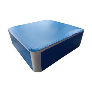 Grande <span class=keywords><strong>piscine</strong></span> gonflable carrée rectangulaire OEM avec murs à point de chute, idéale pour les jeux d'eau commerciaux et les installations temporaires - Product Image 3