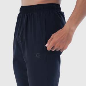 Vêtement de fitness noir 3/4 avec caractéristiques de résistance - Product Image 6