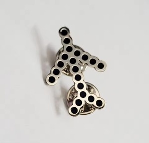 Épinglette élégante en métal du fournisseur indien pour les célébrations ou les mariages et l'utilisation quotidienne disponible au prix d'exportation - Product Image 2