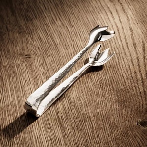 Pinzas para Hielo de Barra Premium, Diseño de Agarre Elegante para un Fácil Manejo del Hielo, Herramienta Elegante y Duradera para el Hogar, Bar o Fiestas - Product Image 2