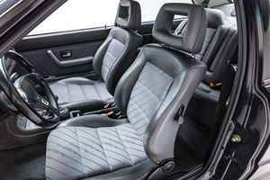 Audi Quattro RR Turbo 20v 5 cylindres, boîte manuelle 5 vitesses, non modifiée, occasion, année 1990 - Product Image 4
