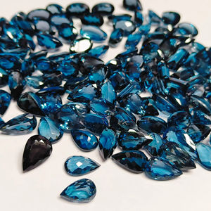 Topaze bleue de Londres super bleue, pierre précieuse en vrac, coupe naturelle mixte, certifiée par un tiers, 5-15 carats, taille de bague disponible, Jaipur - Product Image 1