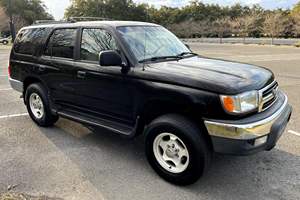 Toyota 4Runner 4x4 de 2000, Usado, Sin Reserva, Transmisión Manual de 5 Velocidades, Mayormente Usado en Clima Cálido, Mayormente Sin Modificaciones - Product Image 2