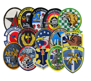 Insignes de broderie à la main à point fin pour uniformes de présentation et accessoires de mode - Product Image 3