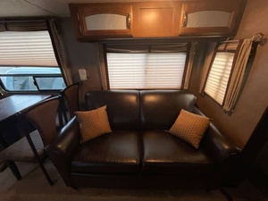 Usado 2016 Forest River Salem Villa Classic 400RETS - Product Image 6