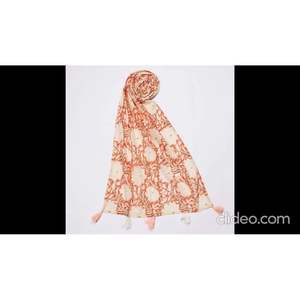 Écharpe en tricot magnifique, imprimée à la main - Product Image 2