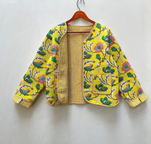 Beautiful <b>White</b> Floral 100% Cotton Handmade Reversible Light Weight Quilted Short Jacket,WomenWear New Style Coat,Partywear - Product Image 1