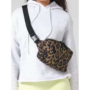 Borsa a Tracolla Sostenibile con Stampa Leopardata, Porta Gadget Promozionale - Product Image 3