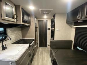 OFERTA: Caravana Jayco Jay Feather Micro 171BH usada del 2022, lista para la venta - Product Image 3