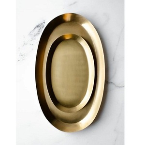 <b>Round</b> Copper With Handle Handmade Metal Serving <b>Trays</b> Simple Elegant <b>Table</b> Top Decorative Galvanized Metal for Export - Product Image 5