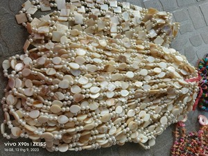 สร้อยคอเปลือกหอยทํามือเพื่อการส่งออก - ดีไซน์สวยงาม - Product Image 4