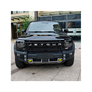 Jetour T2 SUV 2.0T Turbo AWD Híbrido Enchufable con Autonomía de 601-700 km, Batería de 90-110 kWh, Potencia del Motor de 200-250 kW - Product Image 3