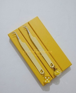 Extensiones de Pestañas de Acero Inoxidable con Recubrimiento PR de 10mm, Anti-Magnéticas, Anti-Estáticas, Suaves, Plateadas, con Diseño de 90 y 45 Grados, Personalizables - Product Image 3