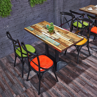 Ensemble table et chaises de restaurant, table à manger vintage en bois massif pour café d'hôtel, vente en gros