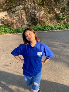 Camiseta informal de manga larga con cuello redondo y hombros caídos para mujer, camiseta de gran tamaño de Color sólido con Jersey suelto, respaldo informal - Product Image 5