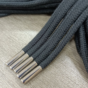 Cordon rond en coton personnalisé de 2 mm, 5 mm, 10 mm et corde tressée ronde en polyester et nylon avec embouts en silicone - Product Image 4