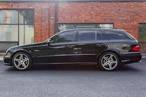 MERCEDES-BENZ E63 AMG WAGON 2009 D'OCCASION CÔTÉ GAUCHE/CÔTÉ DROIT - Product Image 3