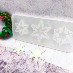 Flexible Silicone Mould for Epoxy <b>Resin</b> DIY PC Material Snowflake Set for Household Use - Product Image 3