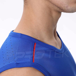 Uniformes de Baloncesto Personalizables de Talla Grande, 100% Poliéster, Secado Rápido, Impresión de Logotipo Personalizado, Servicio OEM, Transpirables, Antibacterianos - Product Image 4