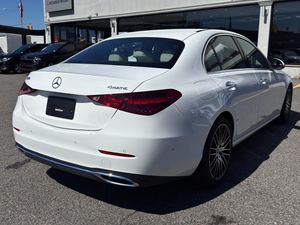 รถยนต์มือสองปี 2024 รุ่น C-Class C 300 4MATIC เกียร์อัตโนมัติ ระบบขับเคลื่อนสี่ล้อ ล้อแม็กซ์ R17 เบาะหนัง ระบบนำทาง เบาะอุ่น - Product Image 3