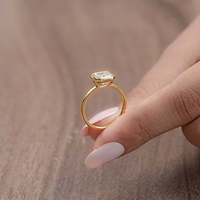 Bague solitaire élégante en diamant de laboratoire Asscher sertie en bélière, bague en diamant de laboratoire, pierre principale en or massif 14 carats, cadeau parfait pour les femmes