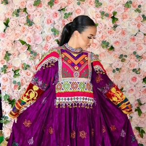 Fabricante personalizado mujer tradicional afgano elegante seda Salwar Kameez tradicional afgano étnico prenda 607 piezas para - Product Image 1