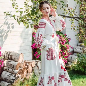 Vêtements pour femmes Respirant Couleur vive Robes ukrainiennes Vêtements pour femmes américaines Broderie Midi Robes ukrainiennes - Product Image 1