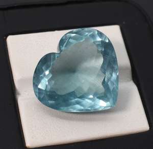 Piedra preciosa natural con forma de corazón de Aguamarina, piedra preciosa facetada, ojo brasileño, aguamarina azul limpia para colgante de aplicación de joyería - Product Image 2